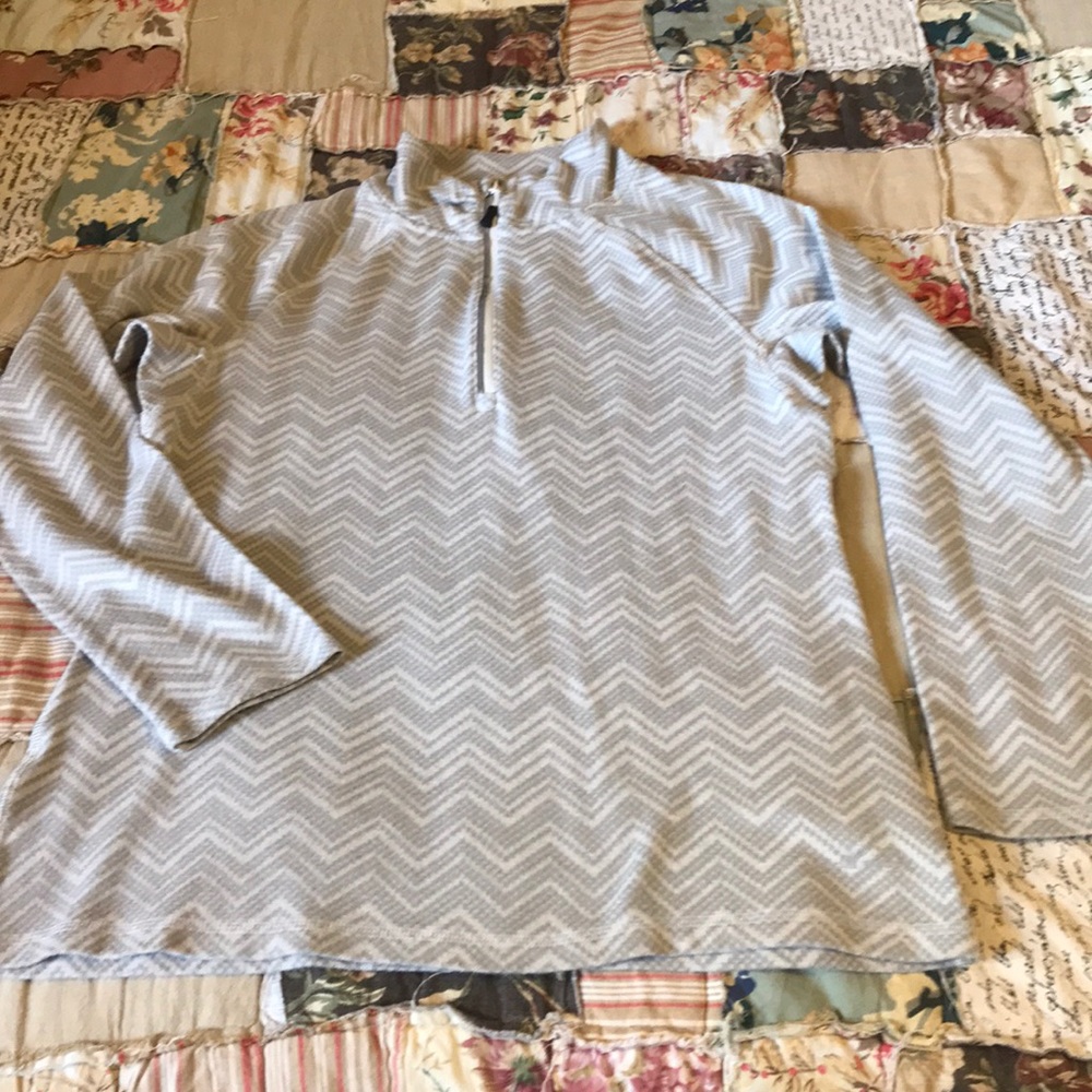 Pullover 3/4” Zip
